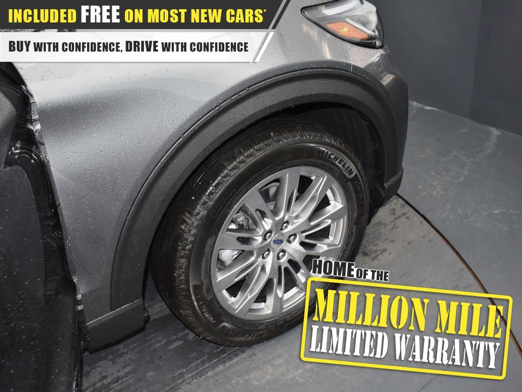 new 2025 Ford Explorer car, priced at $47,085
