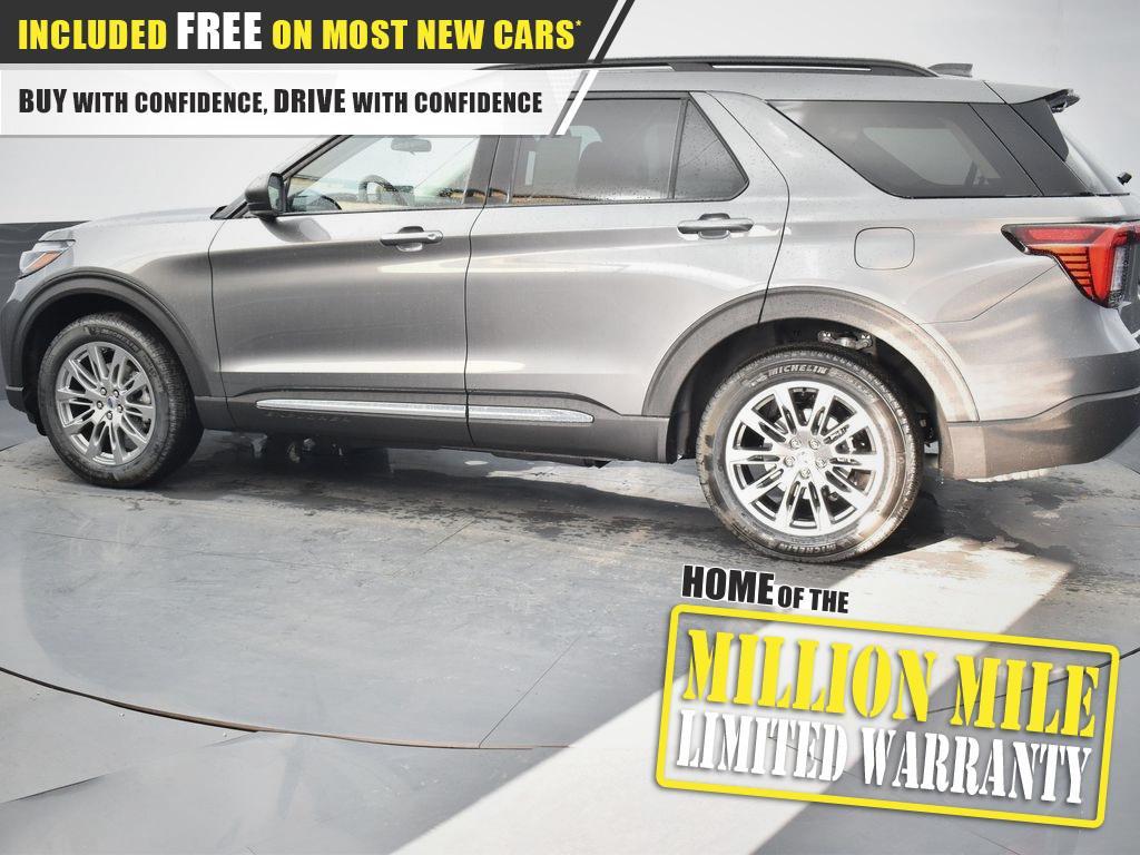 new 2025 Ford Explorer car, priced at $47,085