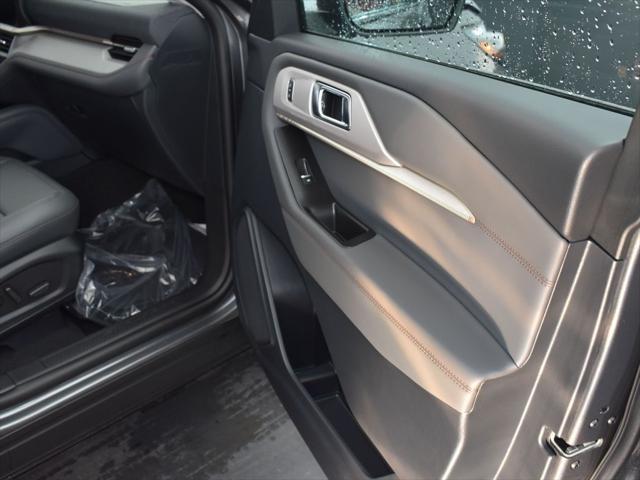 new 2025 Ford Explorer car, priced at $42,991