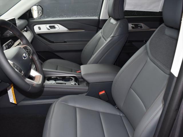 new 2025 Ford Explorer car, priced at $42,991