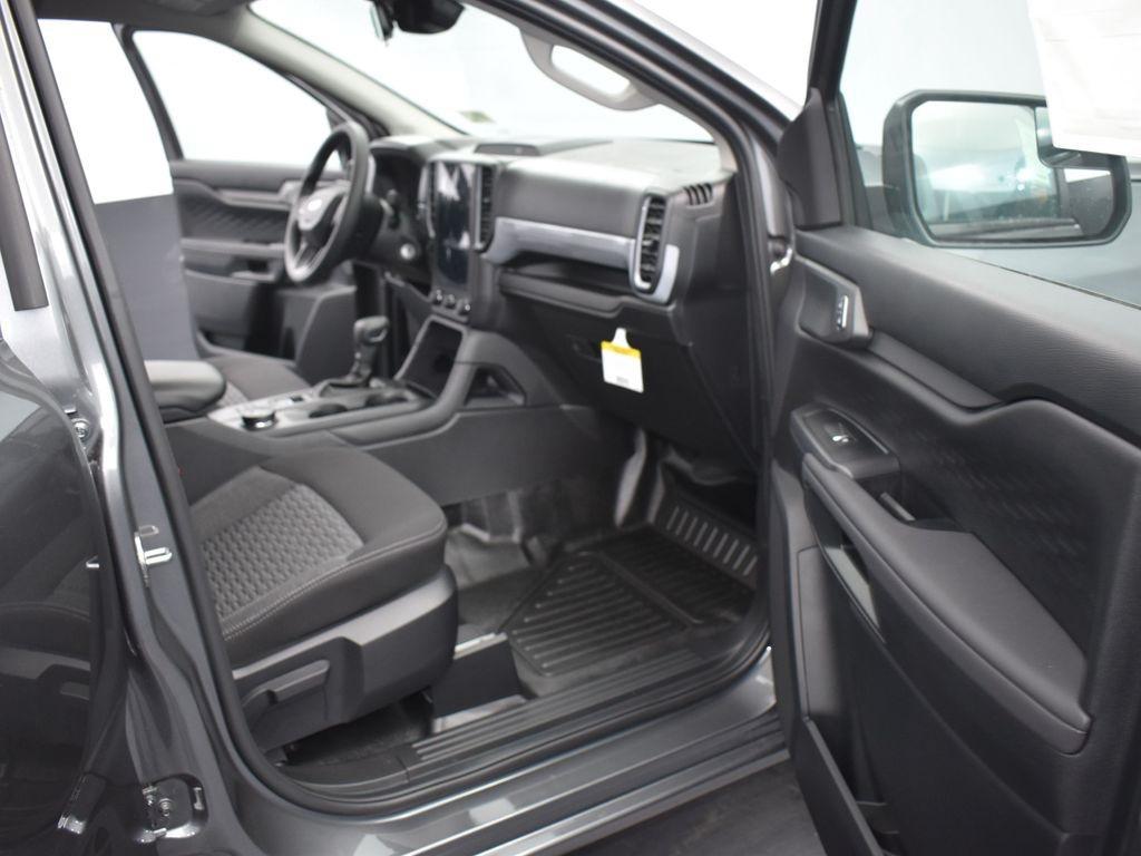 new 2025 Ford Ranger car, priced at $36,525