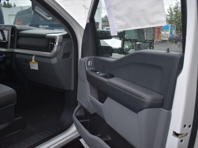 new 2025 Ford F-250 car, priced at $67,870