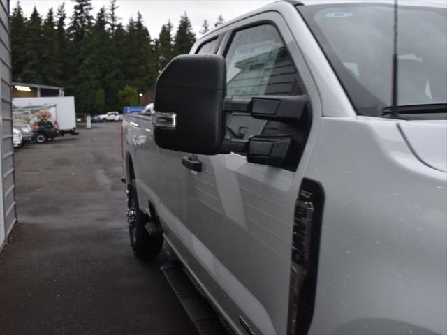 new 2025 Ford F-250 car, priced at $67,870