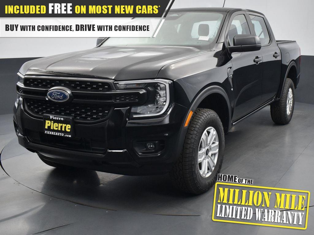 new 2025 Ford Ranger car, priced at $35,999