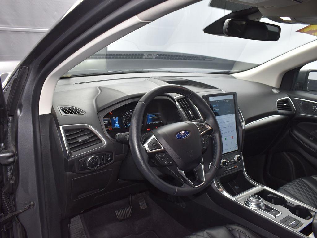 used 2024 Ford Edge car, priced at $26,109