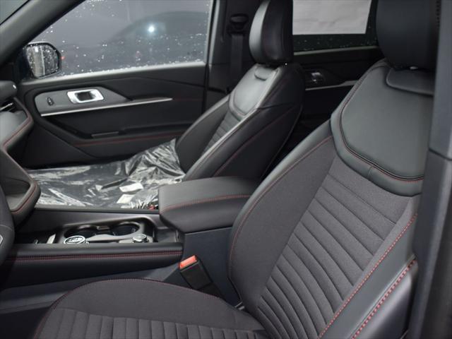 new 2025 Ford Explorer car, priced at $46,480
