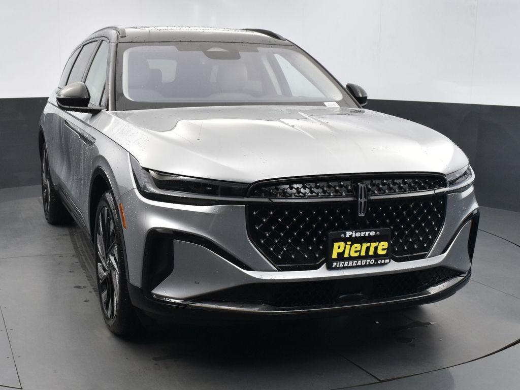 new 2026 Lincoln Nautilus car, priced at $69,090