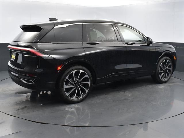 new 2025 Lincoln Nautilus car, priced at $75,645