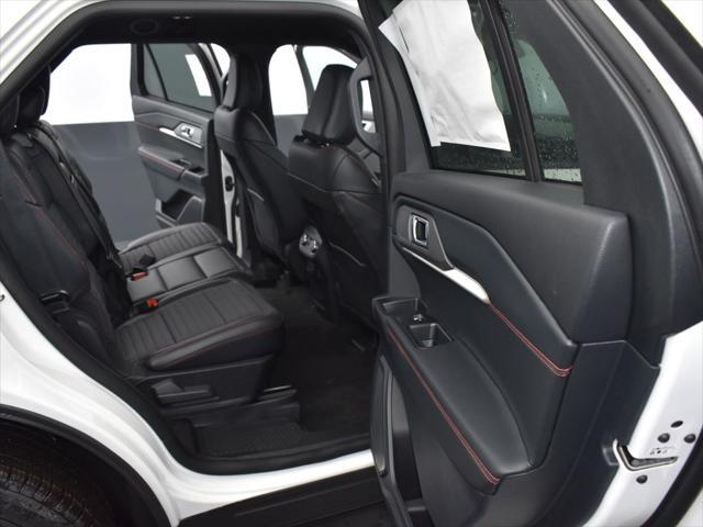 new 2025 Ford Explorer car, priced at $49,995