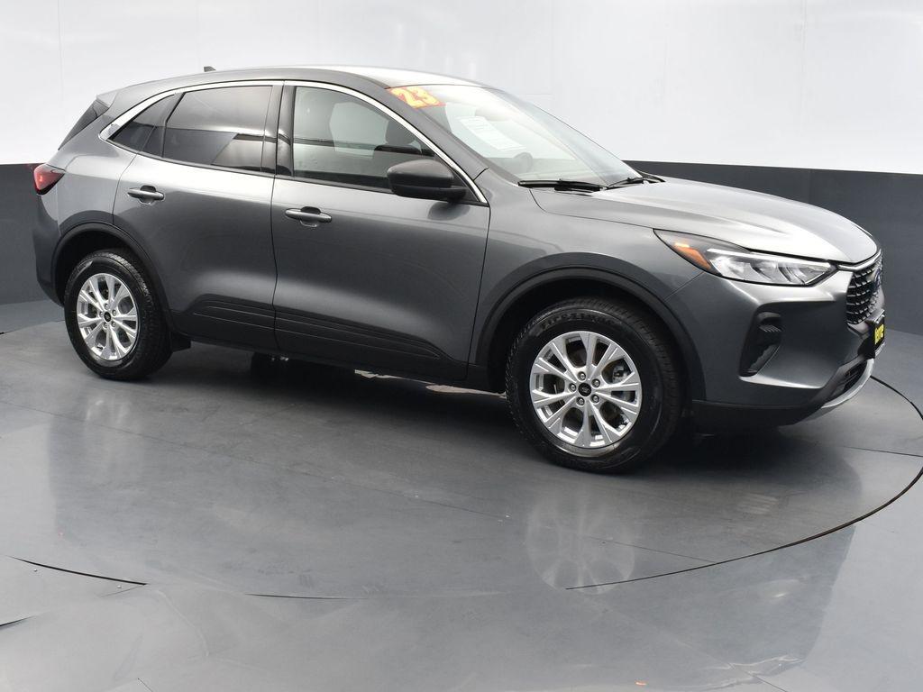 used 2023 Ford Escape car, priced at $19,999