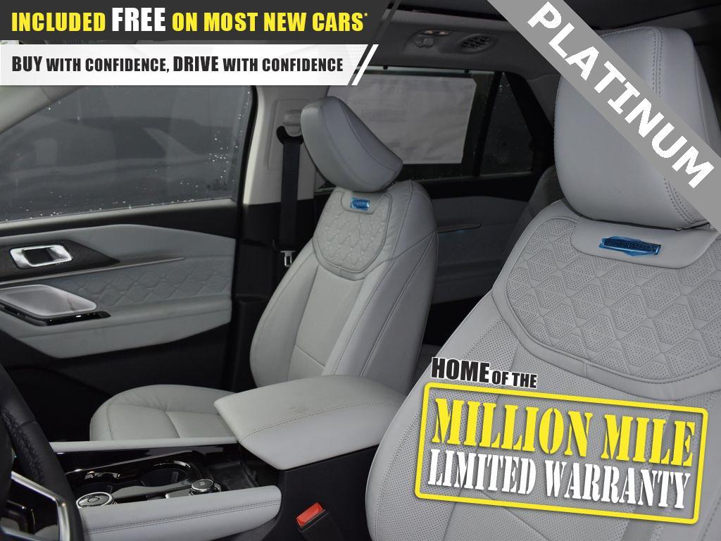 new 2025 Ford Explorer car, priced at $59,807