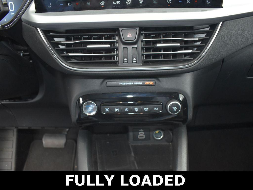 used 2024 Ford Escape car, priced at $25,996