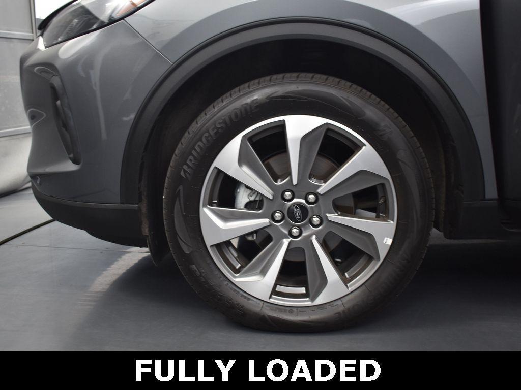 used 2024 Ford Escape car, priced at $25,996