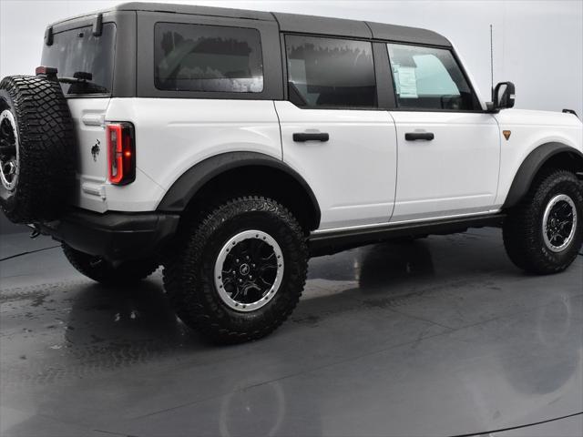 new 2024 Ford Bronco car, priced at $59,388