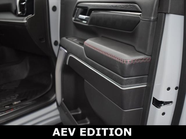 used 2025 GMC Sierra 2500 car, priced at $91,999