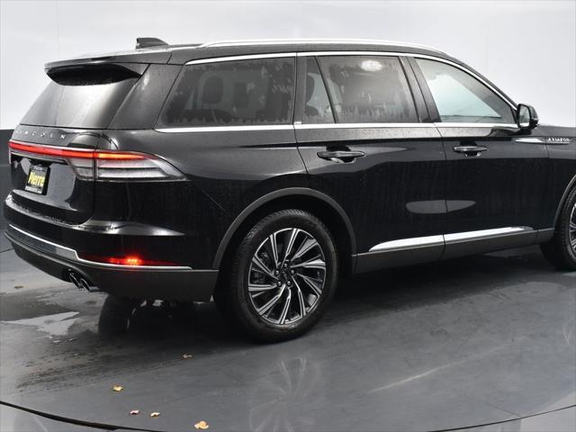 new 2025 Lincoln Aviator car, priced at $59,999