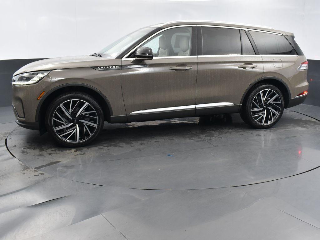 new 2025 Lincoln Aviator car, priced at $71,995