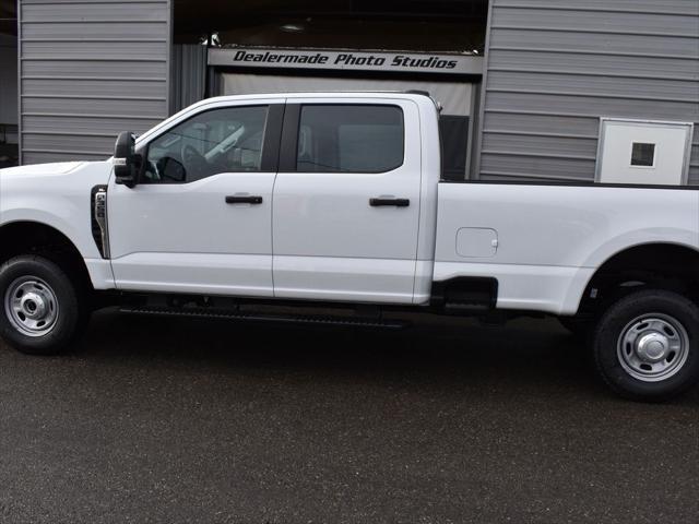 new 2024 Ford F-350 car, priced at $57,305