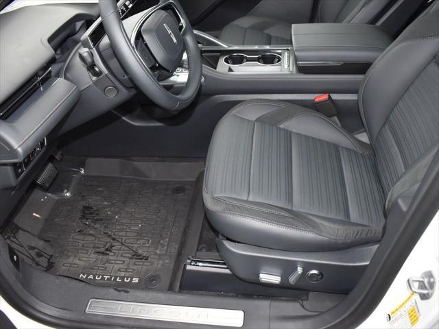 new 2025 Lincoln Nautilus car, priced at $62,400