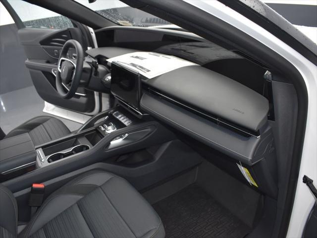 new 2025 Lincoln Nautilus car, priced at $62,400
