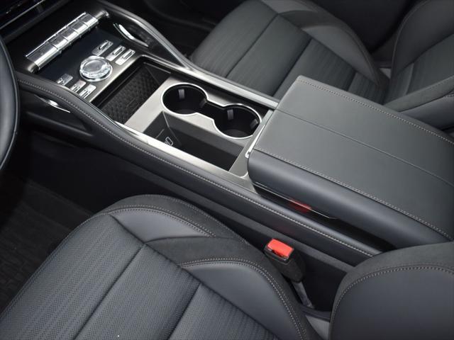 new 2025 Lincoln Nautilus car, priced at $62,400