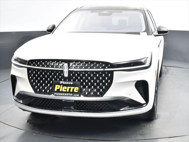 new 2025 Lincoln Nautilus car, priced at $58,540