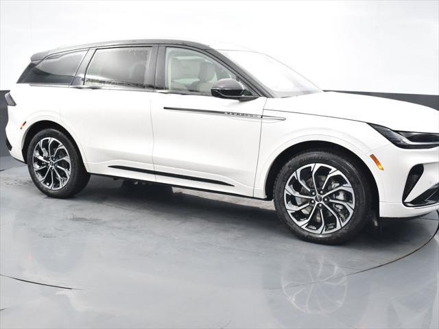 new 2025 Lincoln Nautilus car, priced at $58,540