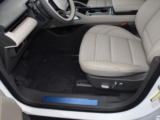 new 2025 Lincoln Nautilus car, priced at $58,540