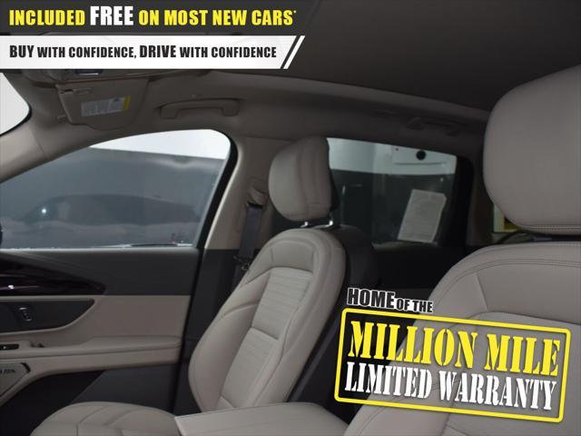 new 2025 Lincoln Nautilus car, priced at $57,868