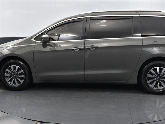 used 2021 Chrysler Pacifica car, priced at $21,584