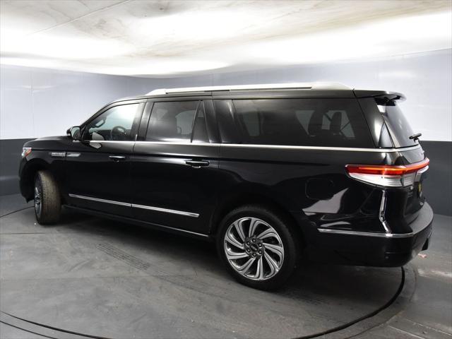 used 2024 Lincoln Navigator car, priced at $74,995