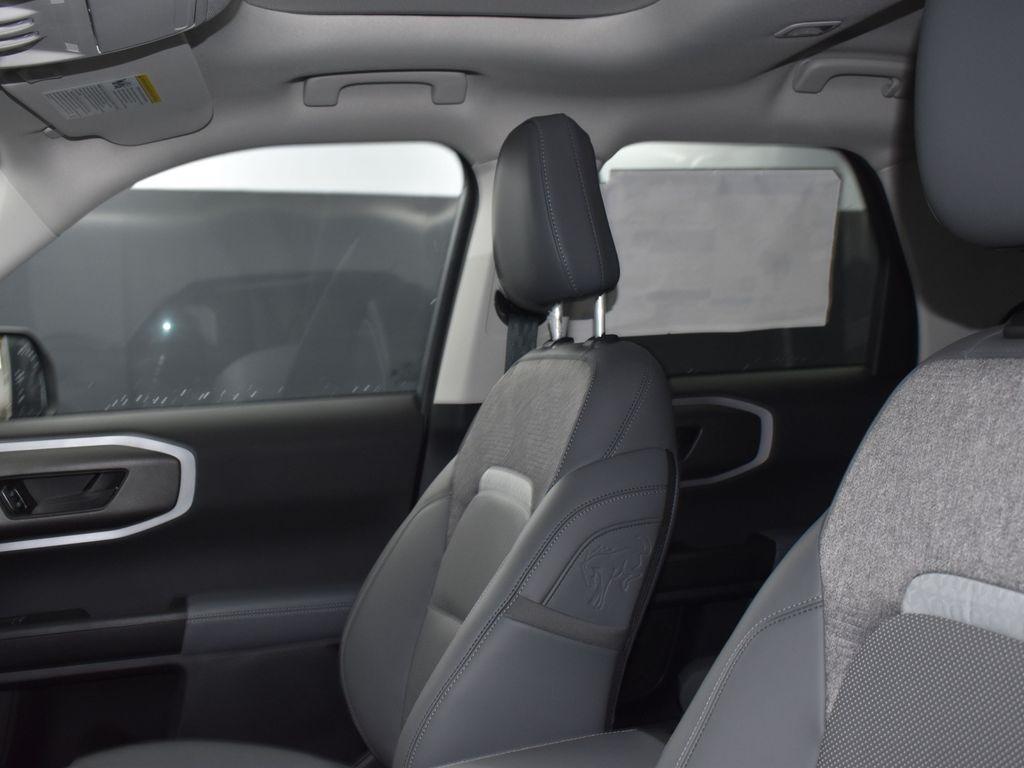 new 2025 Ford Bronco Sport car, priced at $41,589