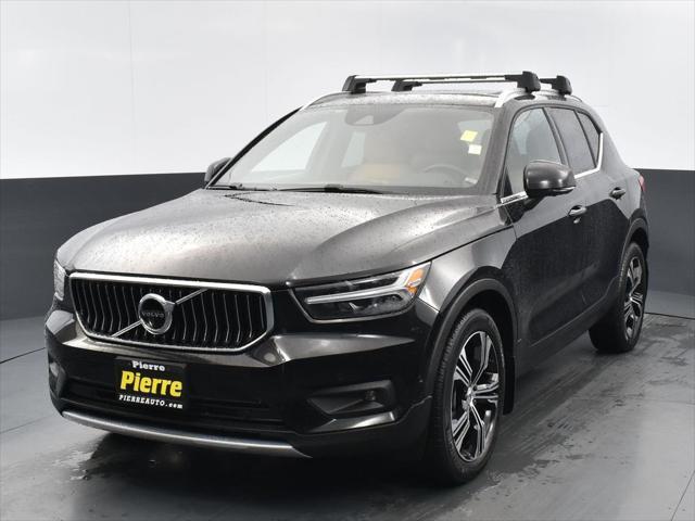 used 2022 Volvo XC40 car, priced at $32,840