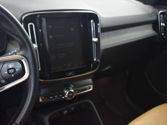 used 2022 Volvo XC40 car, priced at $35,209