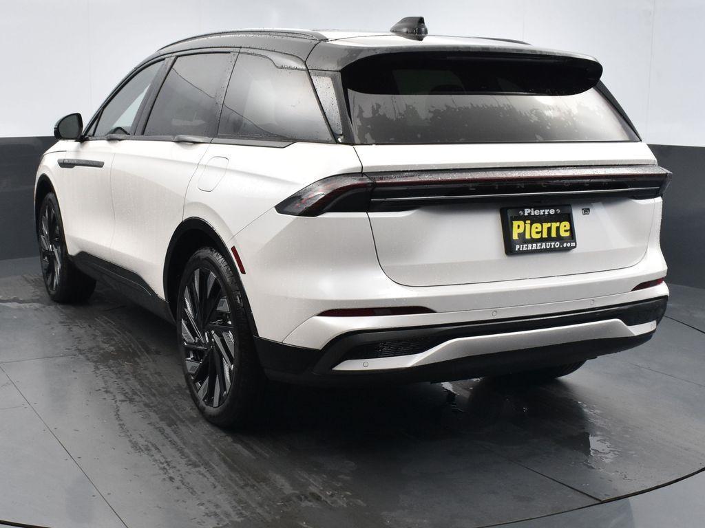 new 2026 Lincoln Nautilus car, priced at $69,025
