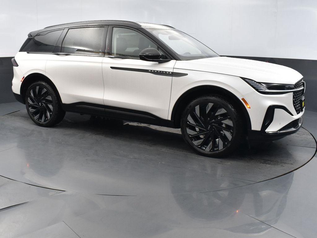 new 2026 Lincoln Nautilus car, priced at $69,025