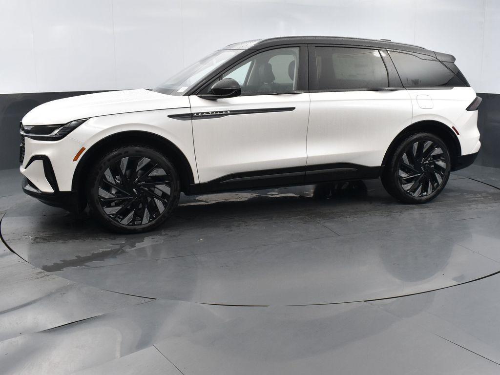 new 2026 Lincoln Nautilus car, priced at $69,025