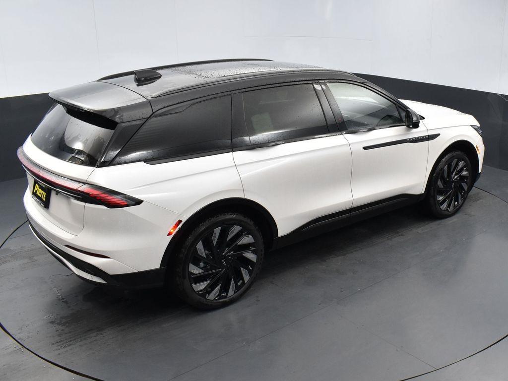 new 2026 Lincoln Nautilus car, priced at $69,025