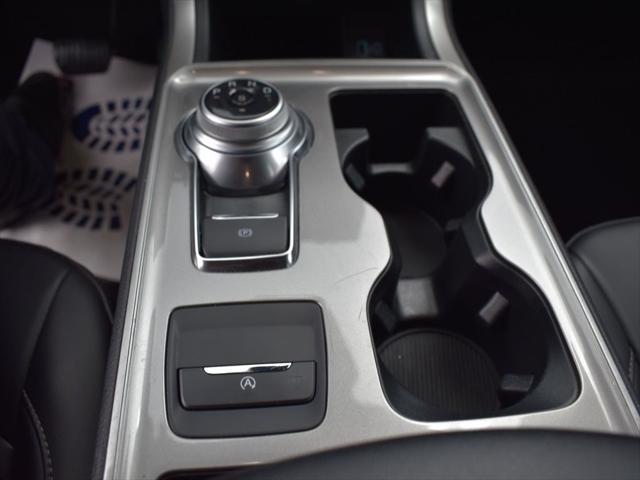 used 2024 Ford Edge car, priced at $26,895