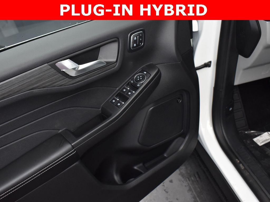 new 2025 Ford Escape PHEV car, priced at $37,888