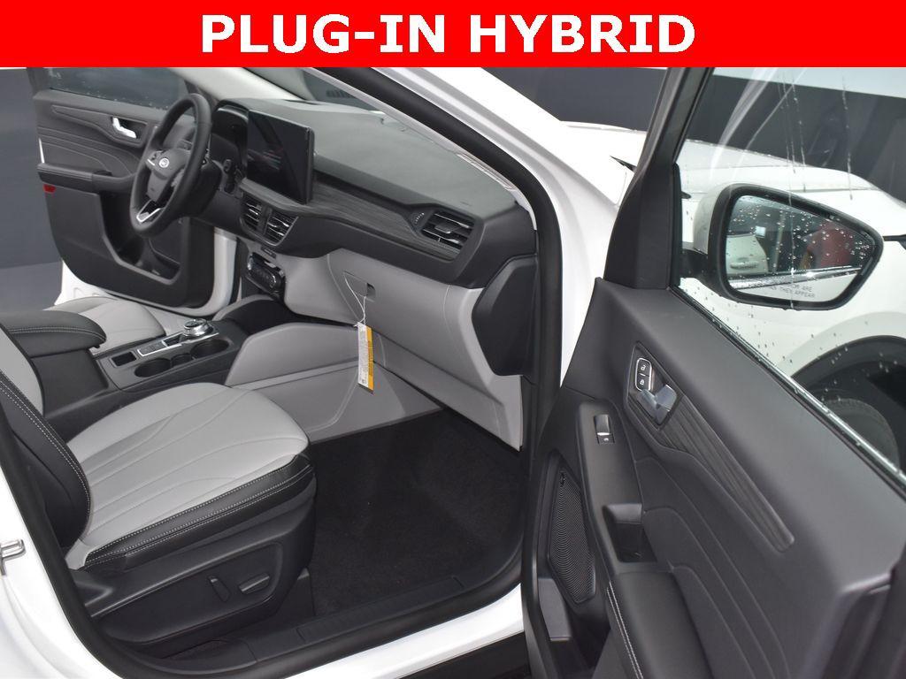 new 2025 Ford Escape PHEV car, priced at $37,888