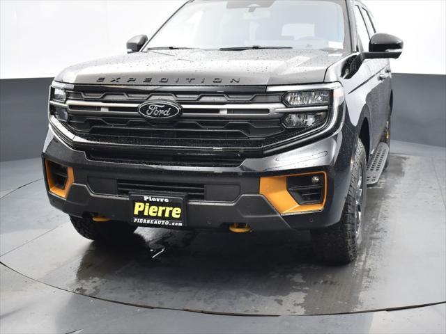 new 2025 Ford Expedition car, priced at $83,720