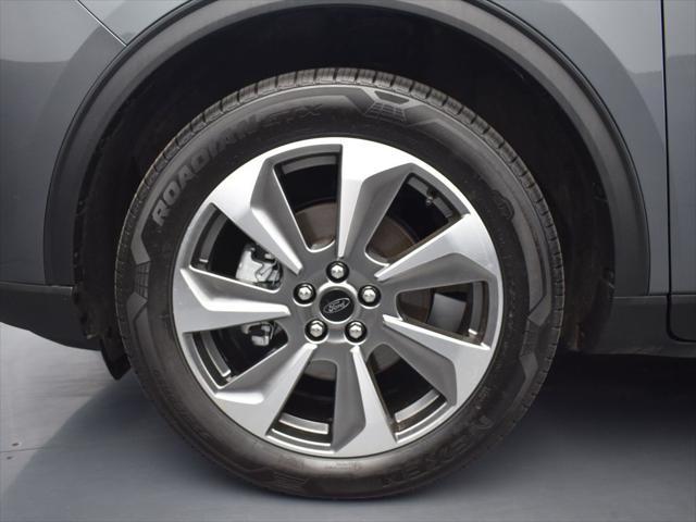 used 2024 Ford Escape car, priced at $30,916