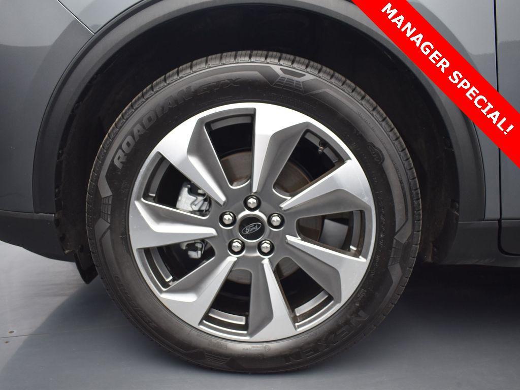 used 2024 Ford Escape car, priced at $26,787
