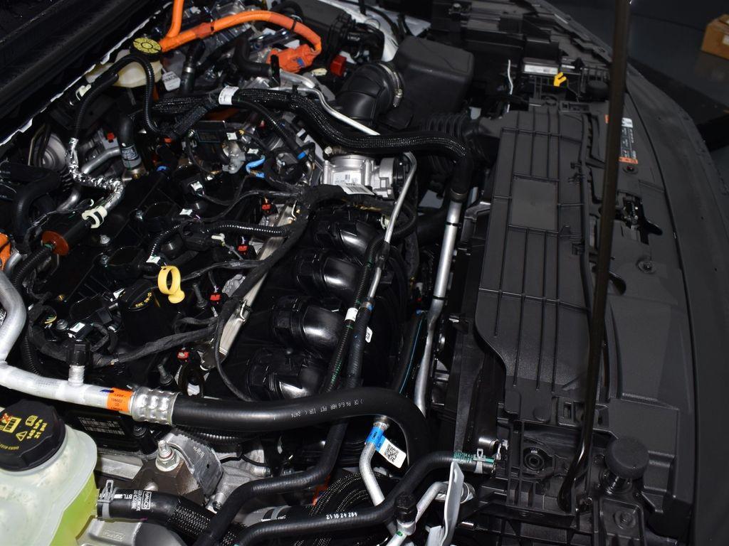new 2025 Ford Escape PHEV car, priced at $35,380