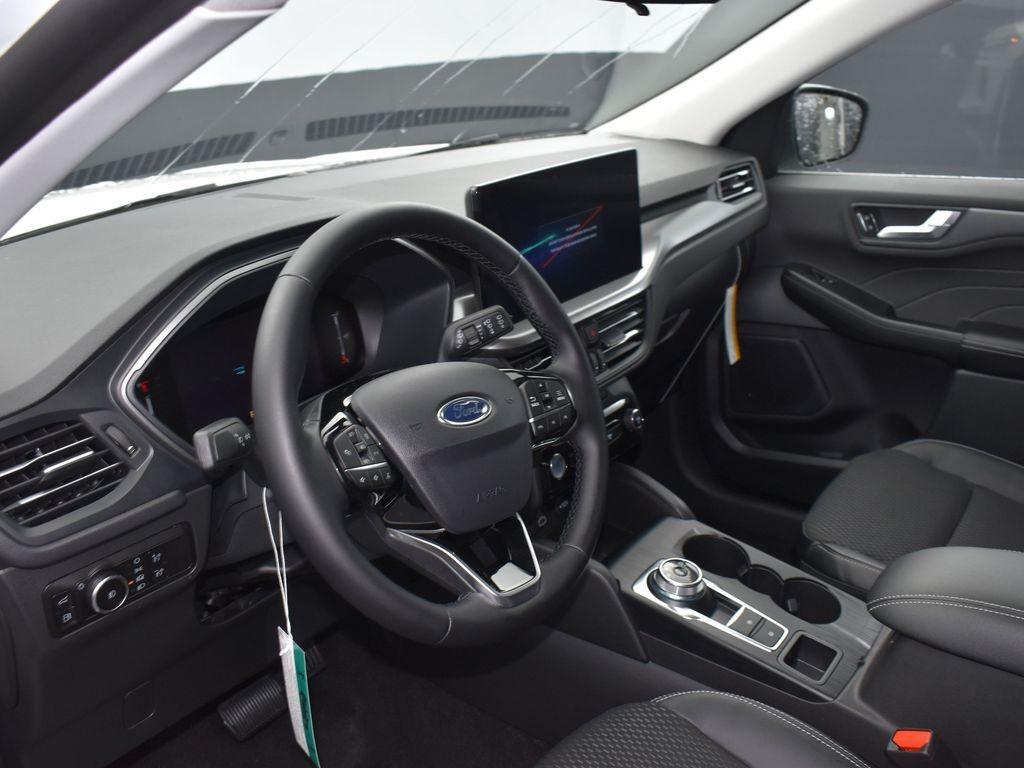 new 2025 Ford Escape PHEV car, priced at $35,380