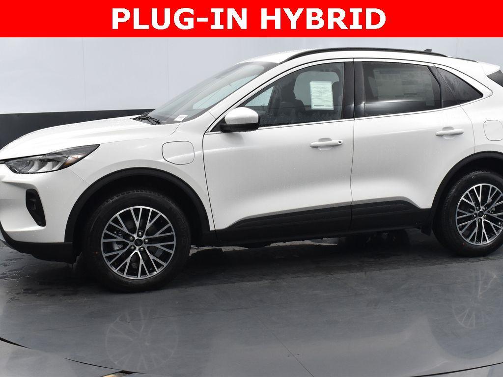 new 2025 Ford Escape PHEV car, priced at $33,388