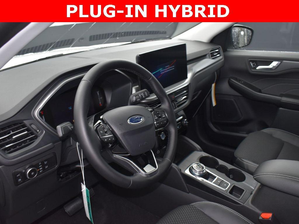 new 2025 Ford Escape PHEV car, priced at $33,388
