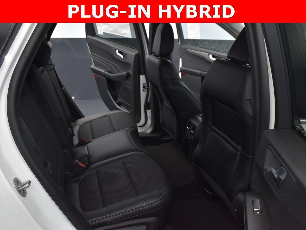 new 2025 Ford Escape PHEV car, priced at $33,388