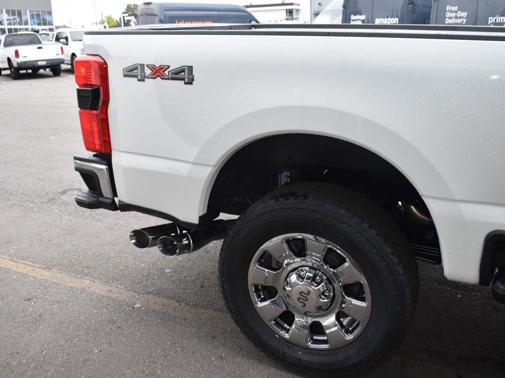 new 2025 Ford F-350 car, priced at $92,885